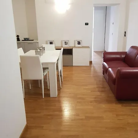 Apartament Casa Marta Alba (Piedmont)
